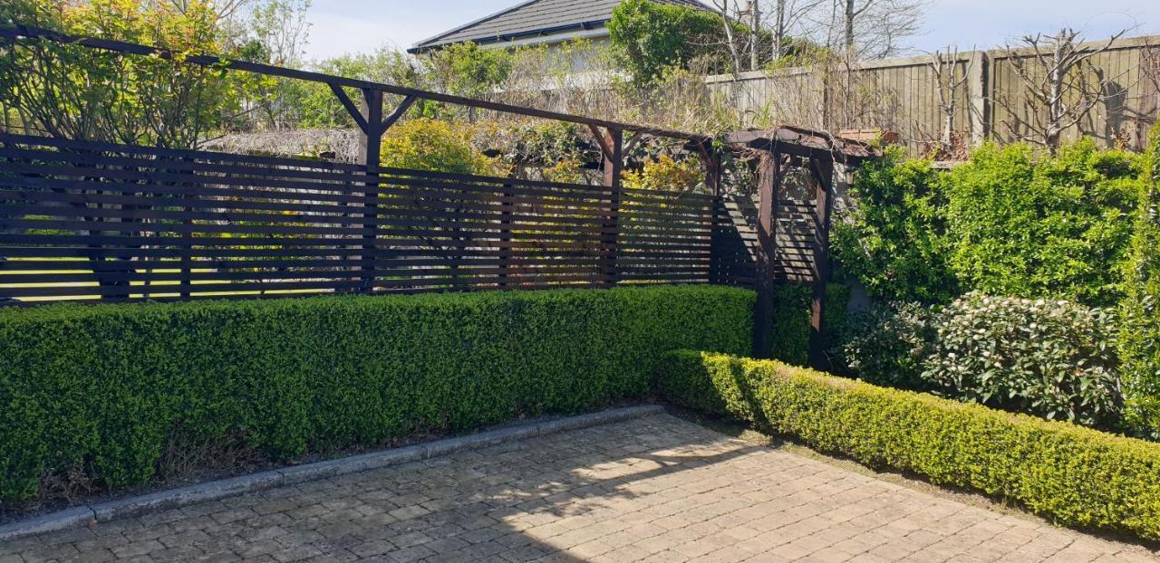 Knightsbrook Guesthouse Trim Exterior photo